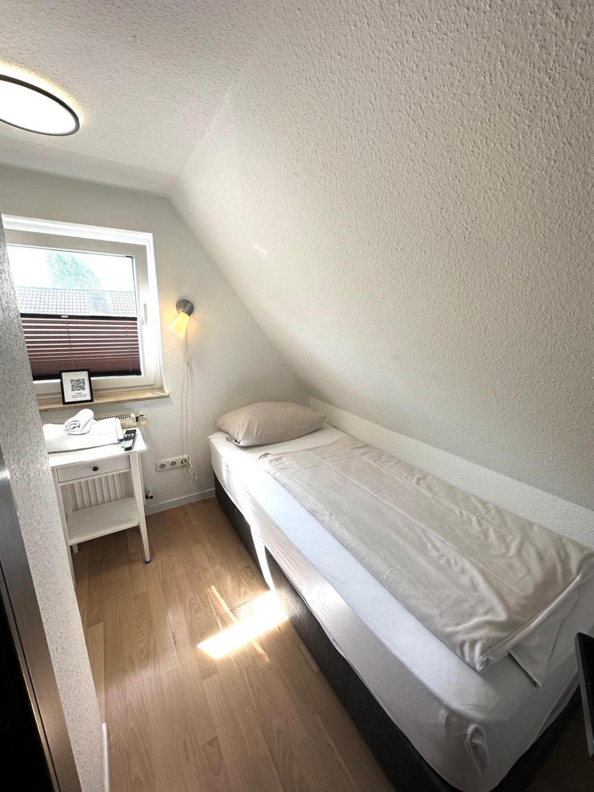 Pension Im Heidort Oyten Exterior photo